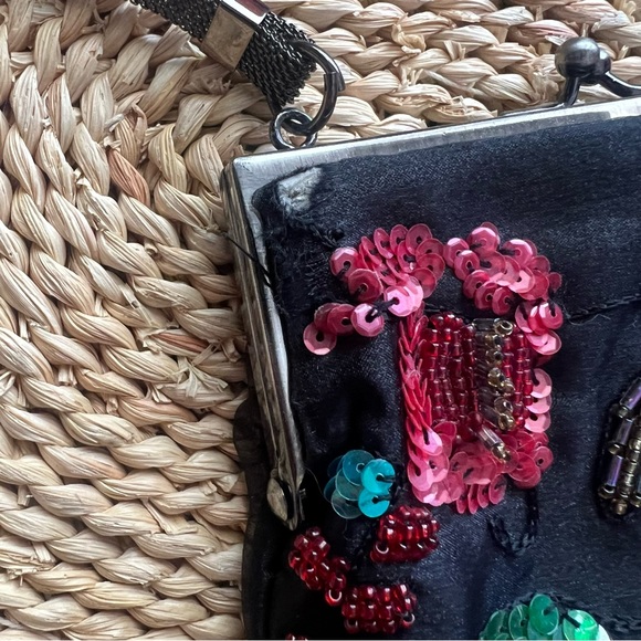 Vintage Jeanne Lottie Black Beaded Floral Clutch Bag - Picture 3 of 7